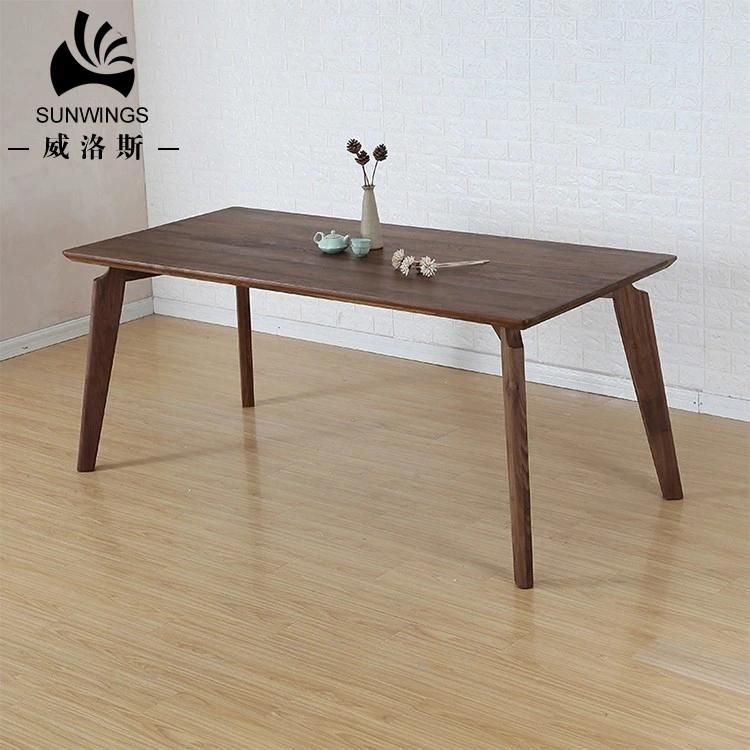 Simple Nordic Style Solid Wood Dining Table in Ash Wood