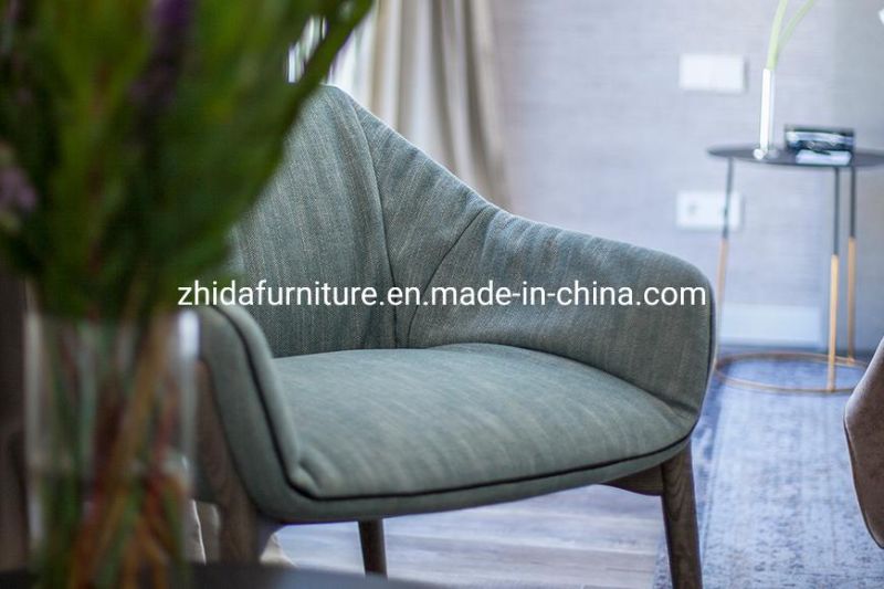 Foshan Custom Made Vacation Villa Furniture Apartment Bedroom Furniture Set King Size Fabric Bed Wholesale 5 Star Hotel Furniture with Leisure Chair