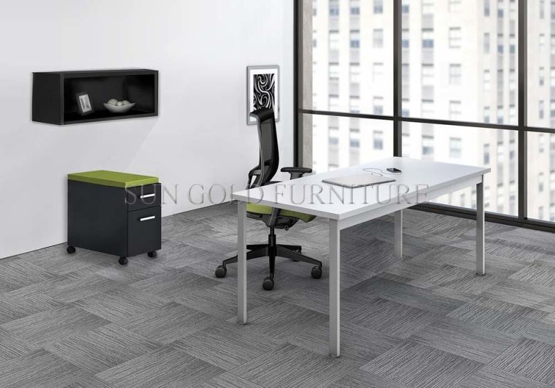 Luxury Furniture Supplier Manager Desk Wood Office Executive Table (SZ-ODT625)