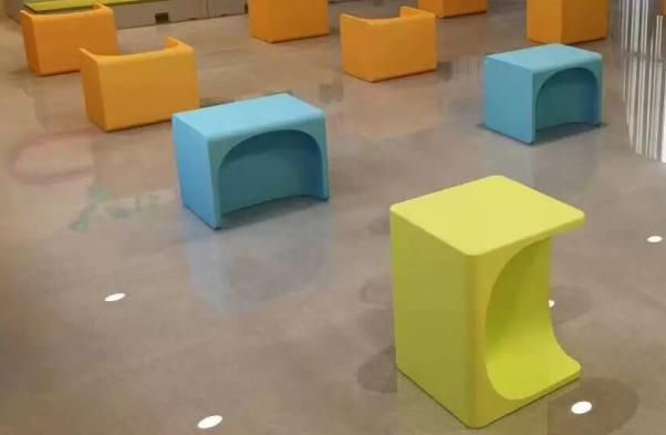 Grey Modern Design Kingdergarten Rotamolding Furniture Plastic Good Quality for Children