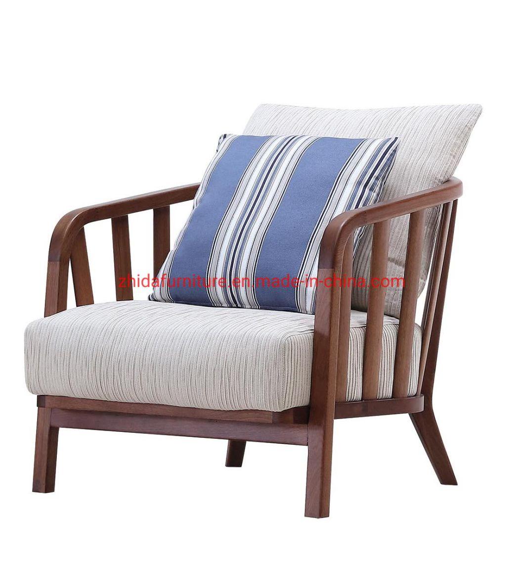 Modern Furniture Fabric Living Room Chair with Cushion Wooden Base