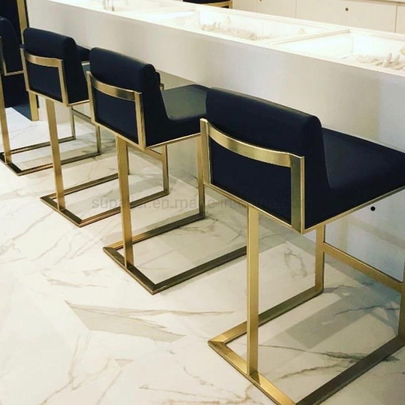 Italian Style Wholesale Metal Bar Stool for Hotel Furniture