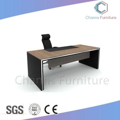 Top Quality Foshan Furniture Executive Desk Modern Wooden Table (CAS-MD1841)