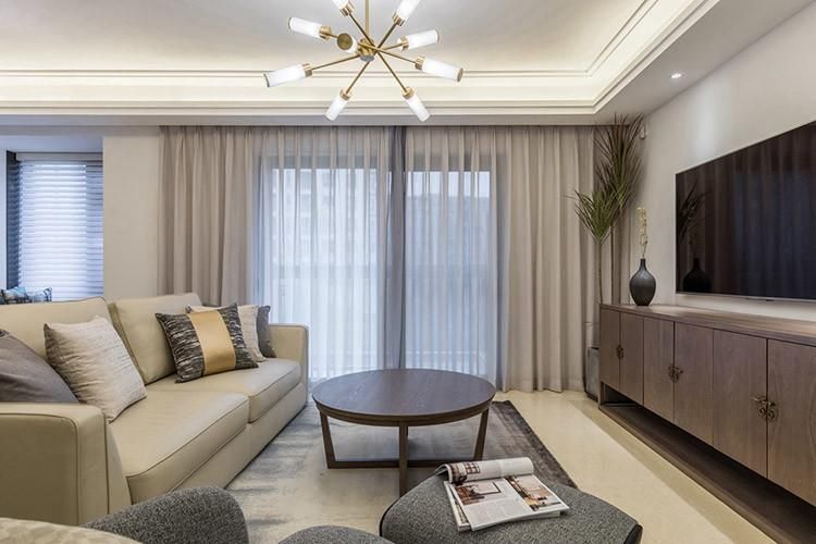 China Top Brand Furniture Supplier Customized Wood Panel Modern Hotel Bedroom Furniture Set