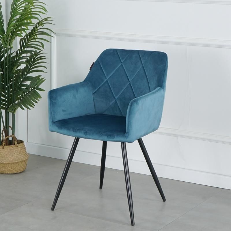 European Luxury Upholstered Restaurant Dining Chairs Metal Foot White Velvet Fabric Dining Chair