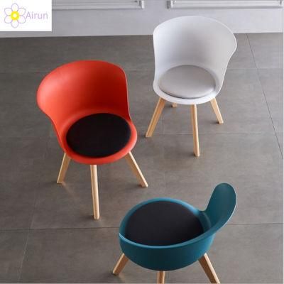 Factory Supply Nordic Solid Wood Modern Minimalist Cafe Restaurant Bar Back Negotiation Lounge Chair