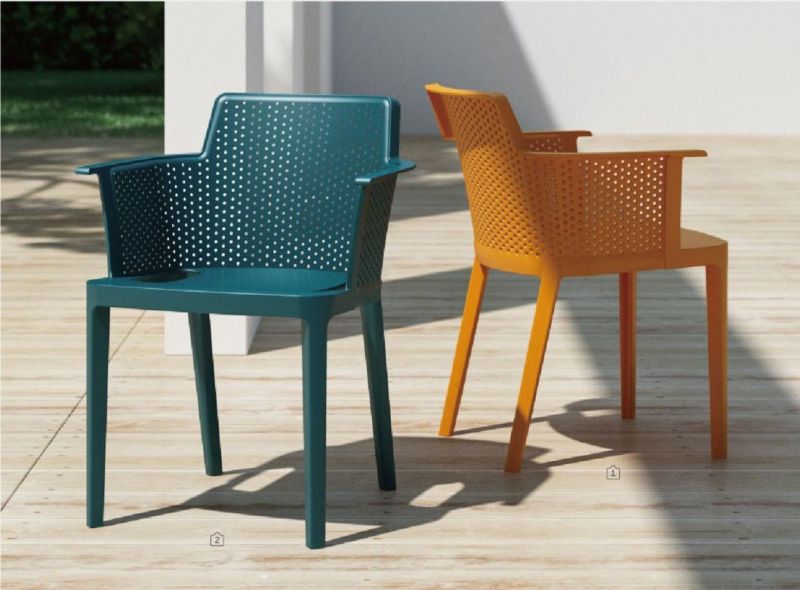Wholesale Outdoor Furniture Modern Style Garden Furniture Greenbay Plastic Chair Eco-Friendly PP Armrest Dining Chair