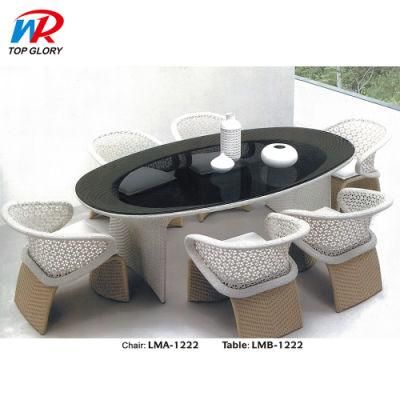 Outdoor Dining Chairs and Table Good Quality PE Rattan Resistant Water Resistant Outdoor Furniture Rattan Chair