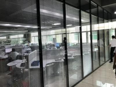 Hot Style Glass Partition Office Partition China Manufacturer Office Partition with Integrated Blinds