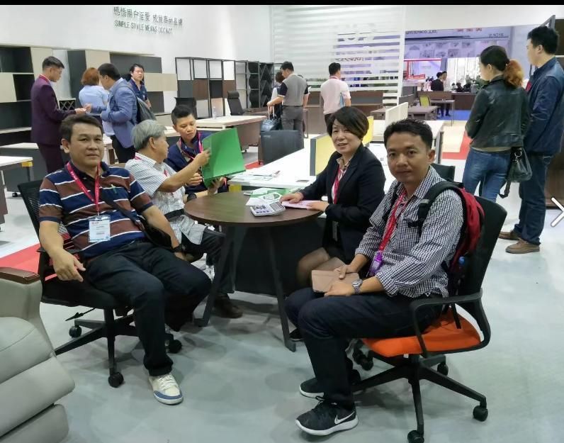 High Quality Desks Executive Melamine MDF Laminated Particle Office Furniture with Storage Cabinet CEO Director Manager, Staff Computer Desk
