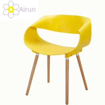 Home Furniture Modern Dining Chair Wooden Legs Plastic Dinner Kitchen Dining Chairs for Sale