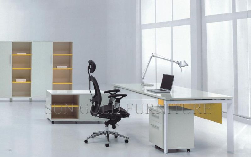 China L Shape Wooden Luxury Office Table Office Desk (SZ-OD207)