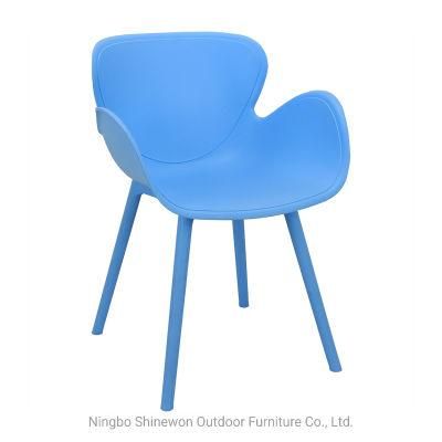 Wholesale Outdoor Furniture Modern Style Garden Furniture Ottawa Plastic Chair Eco-Friendly PP Armrest Dining Chair
