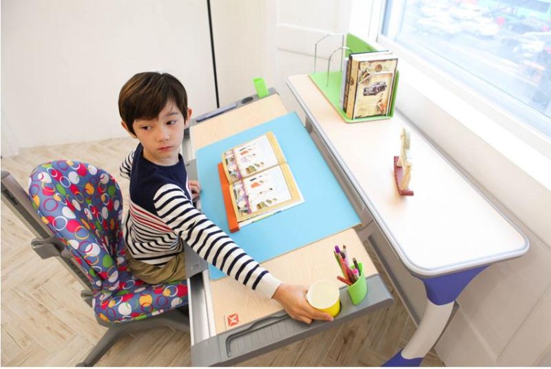 Quality Assured Wooden Kids Furniture Sets Children Table Hya-S100b