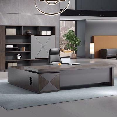 Modern New Design High Quality Best Wooden Office Desk Sz-Od738