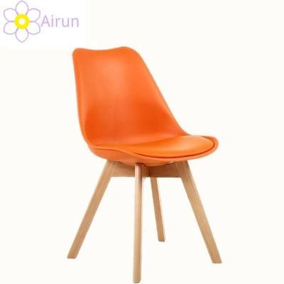 Hot Sale Modern Dining Plastic Chairs Low Price Wooden Leg Dining Chair