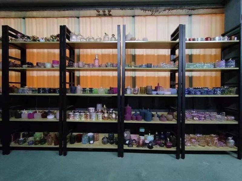 China Modern Colorful Crystalglass Candle Holder for Taper Glass Candlestick Wholesaler Empty Glass Storage, Glass Ware