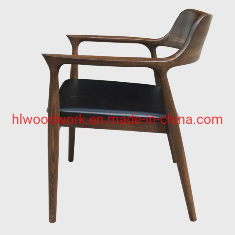 Modern Design Furniture Chair Dining Chair Oak Wood Walnut Color Black PU Cushion Chair Wooden Chair Wooden Furniture Arm Chair Dining Chair