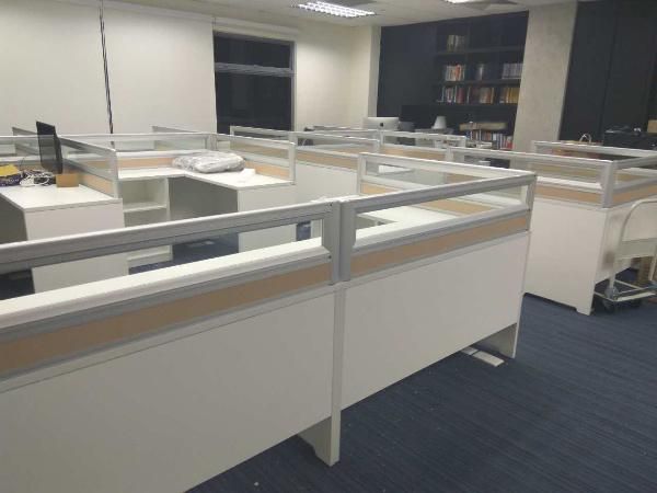 Modern Melamine Office Workstation Desk with Partitions