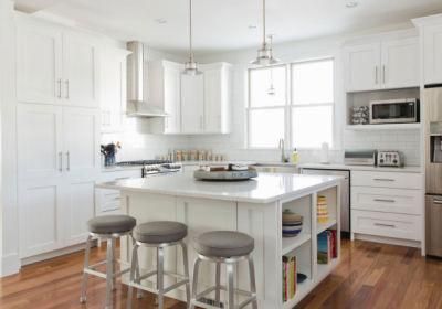 Home Remodel White Shaker Kitchen and Vanity Cabinets