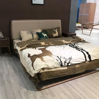 King Size Modern Solid Wood Bed with Soft Fabric/PU Headboard