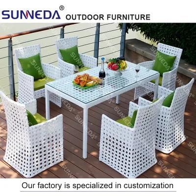 Rattan Outdoor Furniture Table &amp; Chair Set with Glass for Family Gathering Hotel Poolside Party