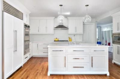 White Shaker Solid Wood Kitchen Cabinet Design