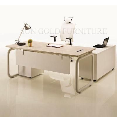 Latest Modern Wooden Office Furniture Executive Office Table Desk (SZ-ODB366)