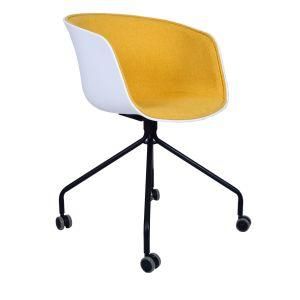 2022 New Design Wholesale Modern Home Furniture Fabric Dining Chair with Black Metal Legs