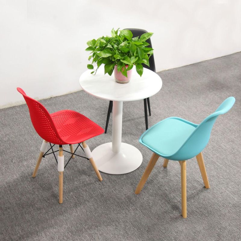 China Supplier Design Modern Stackable Dining Room Plastic Dining Chair