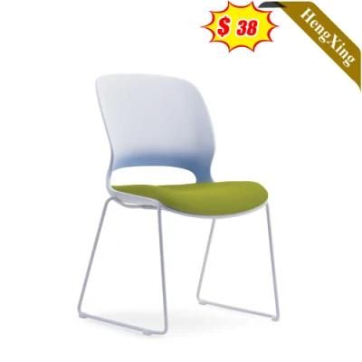 Made in China Cheap Dining Room PP Plastic Chair with Colorful Color for Sale