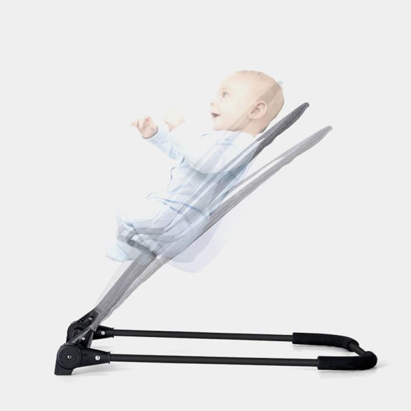Popular Seat Belt Family Bedroom Folding Crib Rocking Chair Skin Friendly and Soft Protective Newborn Safety Rocker