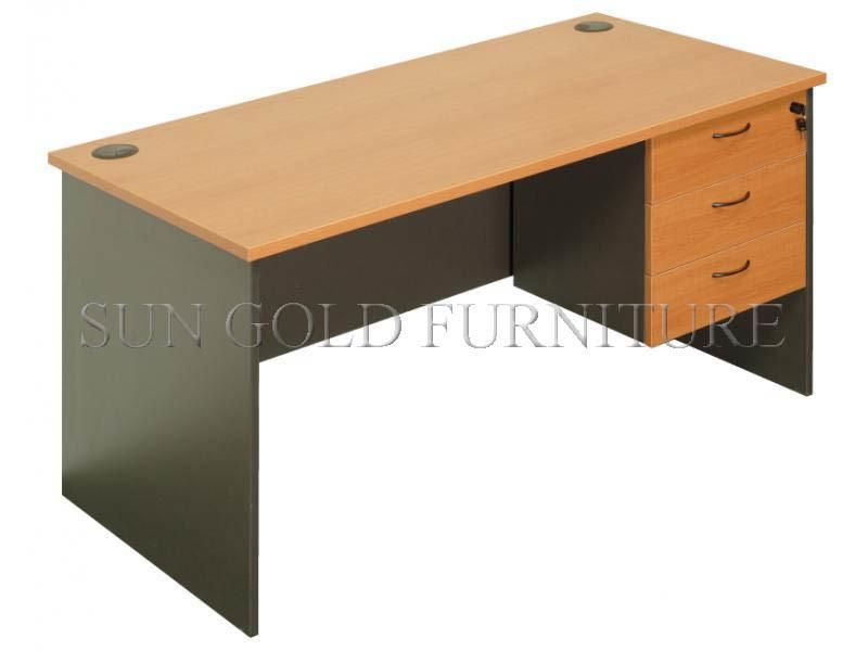 Simple Staff Desk, Office Computer Desk with Steel Foot (SZ-OD226)