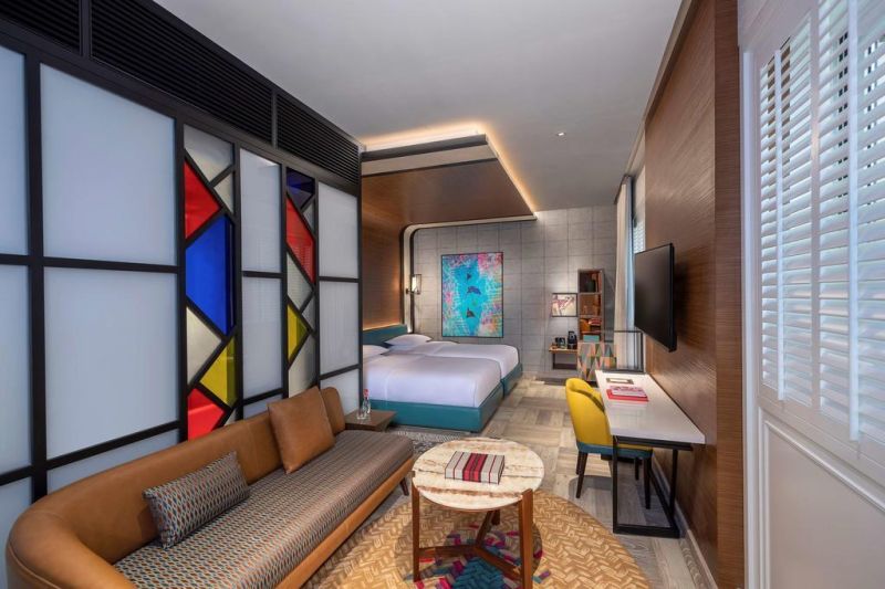 OEM Custom Turkish Luxury Royal Hotel Bedroom Set Furniture with Wardrobe