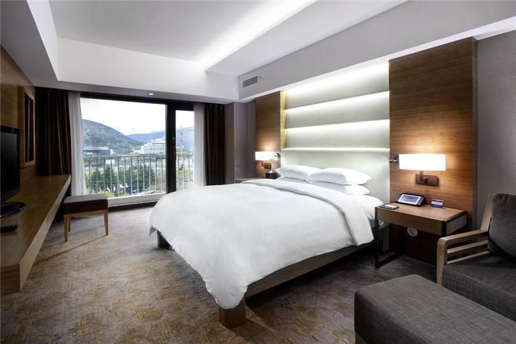 Top Quality 5 Star Interiors Bedroom Set Hotel Furniture