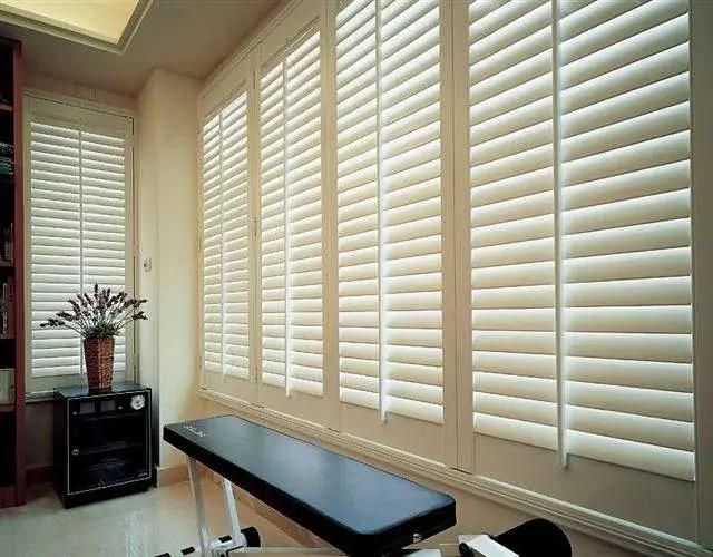 Manual and Electric Operate Wood Venetian Blinds