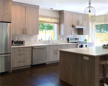 Apartment Minimalist Style Heat Resistant Modular Wood Grain Laminate Kitchen Cabinet