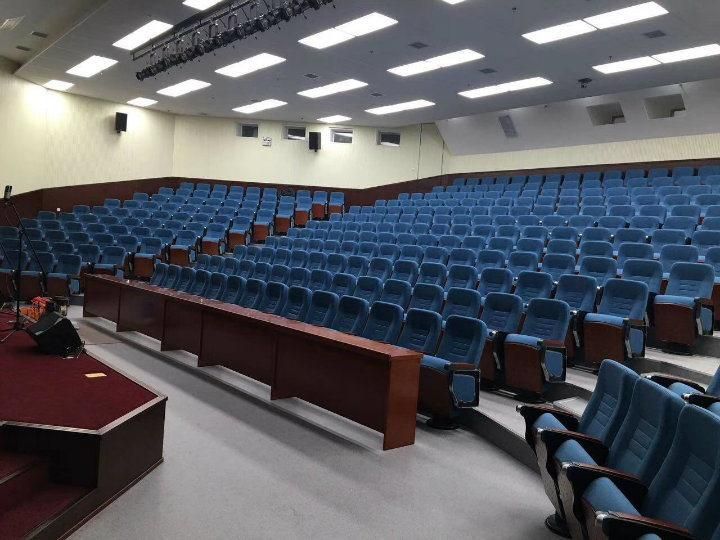 Audience Stadium Public School Conference Church Theater Auditorium Chair