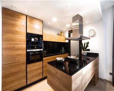Contemporary Luxurious Design Durable Laminate Kitchen Cabinet with Kitchen Island