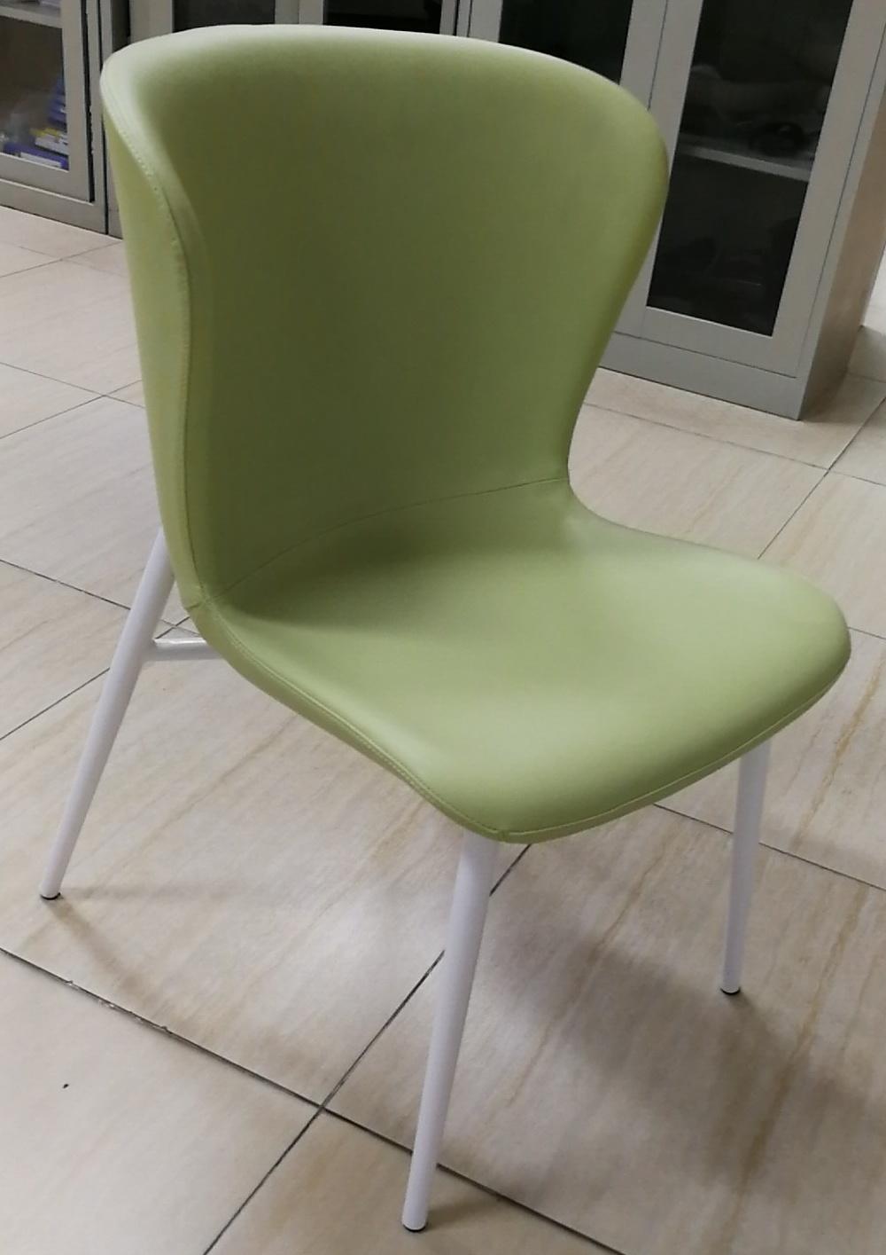 Chinese Chair Supplier Moulded Injection Foam Soft Dining Chair