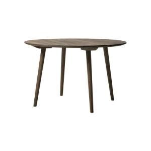 Contemporary European Style Round Dining Table with Modern Design