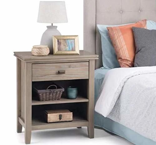 Solid Wood One-Drawer Nightstand (Distressed Gray)