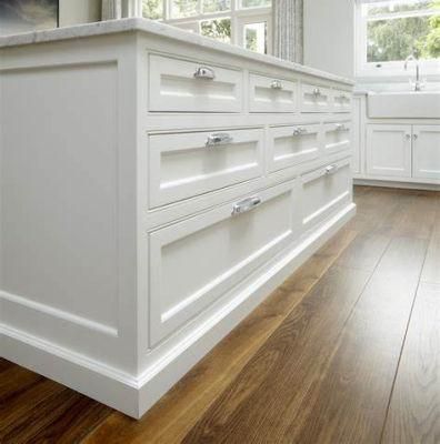 Modern Style White UV Lacquer Luxury Kitchen Island Cabinet
