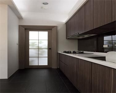 Contemporary Minimalist Linear Shape Durable Waterproof Wood Veneer Kitchen Cabinet