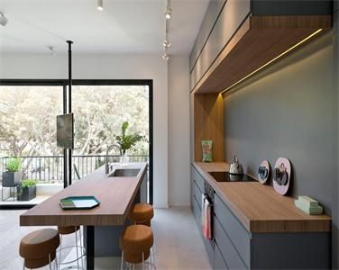 Modern Minimalist Aisle Style Scratch Resistant Laminate Kitchen Cabinet