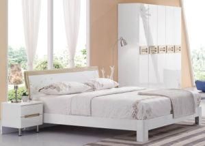 New Elegant Design High Gloss Lacquered Modern Bedroom Furniture (HC917)