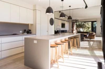Residential Projects L-Shaped Mixed Color Handleless Australia Style Build in Kitchen Cabinets Ideas Foshan