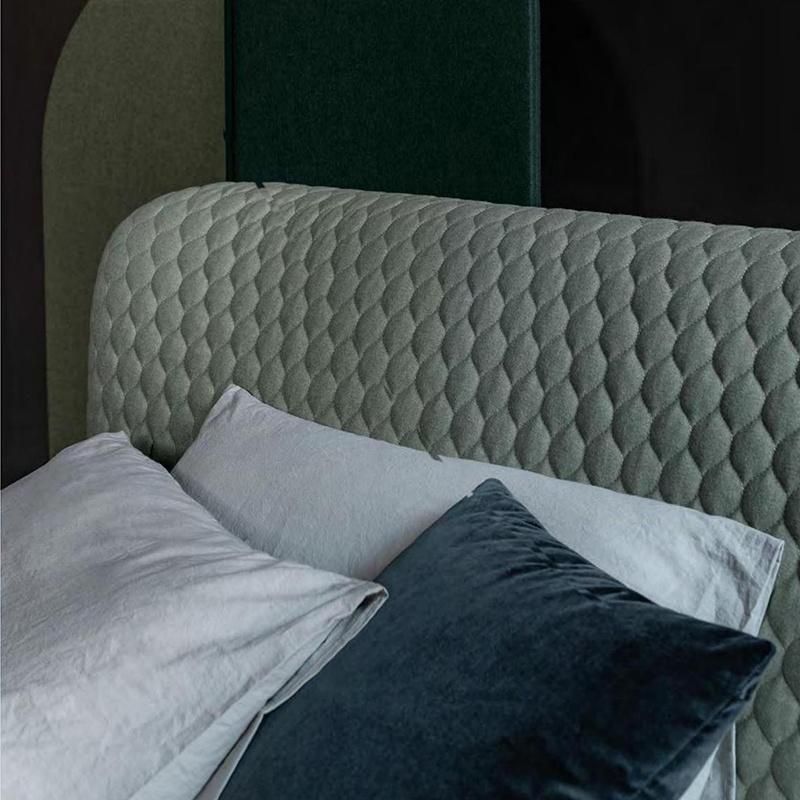 Italy Style Modern Design Home Furniture Bedroom Set Leather Luxury Hotel Solid Wood Frame King Size Bed Design with High Soft Headboard