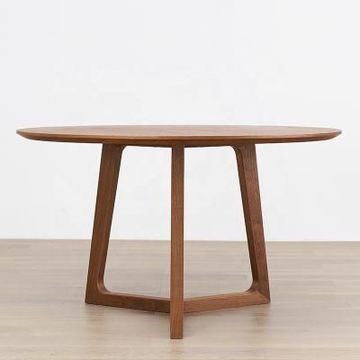 Nordic Wooden Restaurant Furniture Round Shape Dining Table Made in China