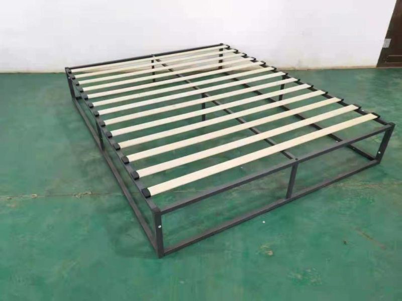 Modern Simple Design Bedroom Set Wood Slat Bed Frame Metal Furniture